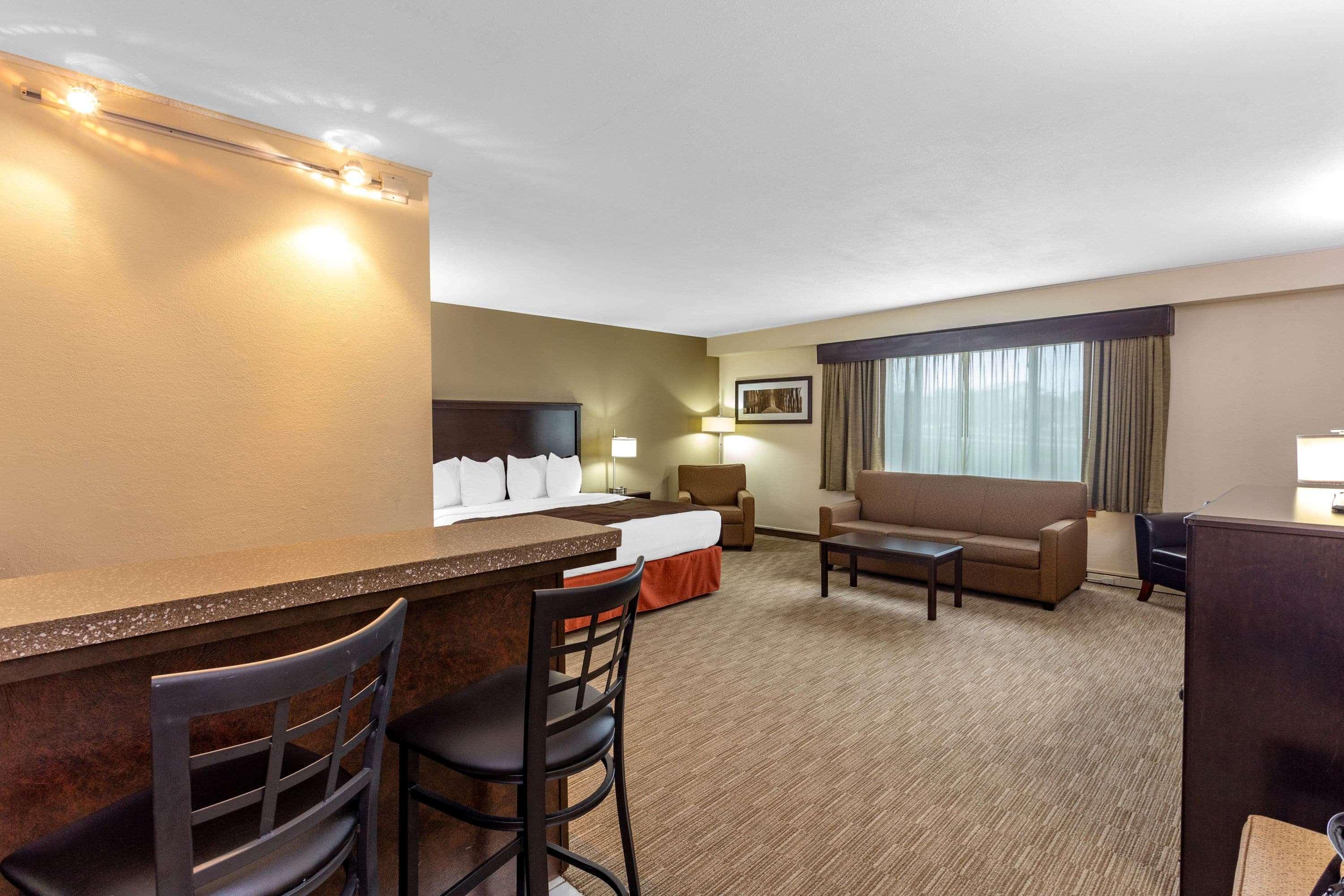 Americinn By Wyndham Janesville Exterior photo